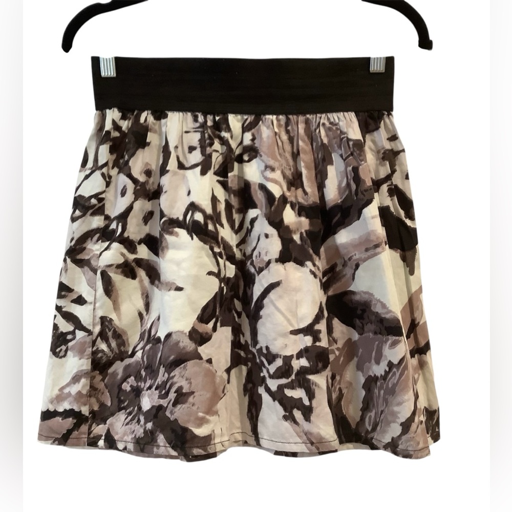 One Clothing Floral Brown and White Women's Skirt Size M